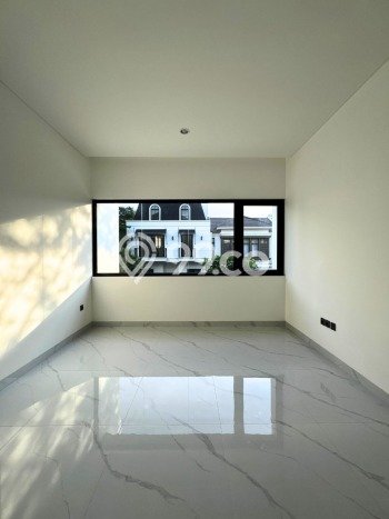 For Sale! Premium House LT 180m2 Desain Elegan di BSD For Sale! Premium House LT 180m2 Desain Elegan di BSD