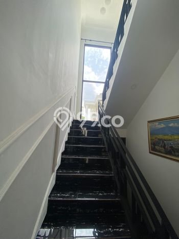 PROMO SPESIAL! Rumah Siap Huni di BSD Puspita Loka, Tangerang, LT 240m² Bangunan 290m² PROMO SPESIAL! Rumah Siap Huni di BSD Puspita Loka, Tangerang, LT 240m² Bangunan 290m²