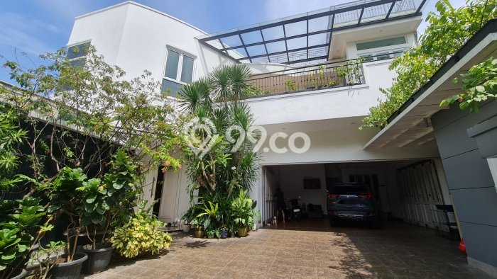Rumah Elit Modern Siap Huni di Pondok Indah Jakarta Selatan Rumah Elit Modern Siap Huni di Pondok Indah Jakarta Selatan