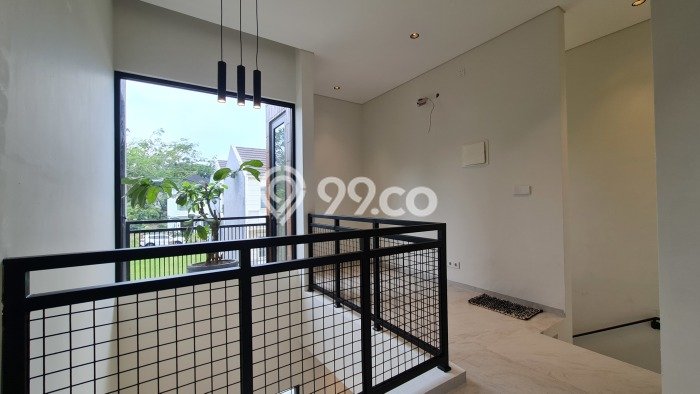 PROPERTI UNGGULAN! Rumah Premium di BSD, Luas 102m² LB 133m² PROPERTI UNGGULAN! Rumah Premium di BSD, Luas 102m² LB 133m²