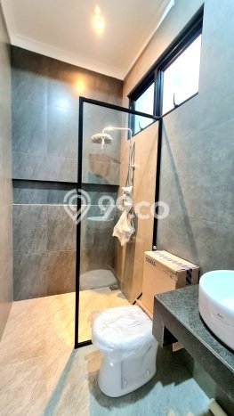 Hunian Luxury Siap Huni di Tangerang Fasilitas Premium Hunian Luxury Siap Huni di Tangerang Fasilitas Premium