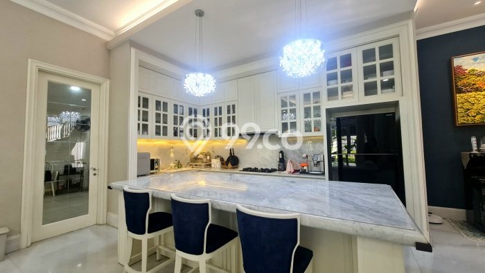Rumah Elit Modern Tanpa Renovasi di BSD Foresta Tangerang Rumah Elit Modern Tanpa Renovasi di BSD Foresta Tangerang