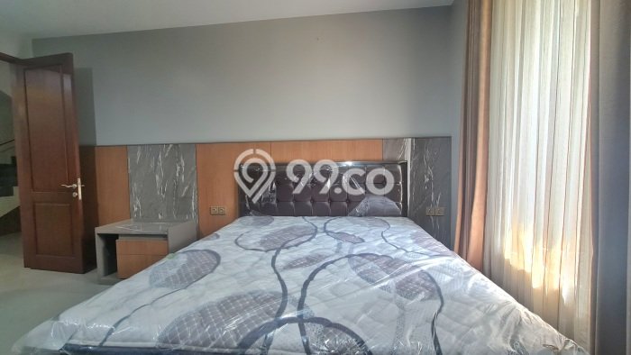Dijual Rumah Luas Elegan Dengan View Cantik di BSD, Tangerang Dijual Rumah Luas Elegan Dengan View Cantik di BSD, Tangerang