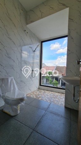 BEST INVESTMENT! Rumah di Alam Sutera, Luas 96m² LB 180m² BEST INVESTMENT! Rumah di Alam Sutera, Luas 96m² LB 180m²