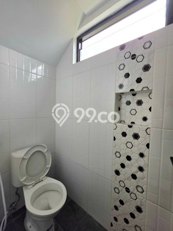 Rumah Eksklusif Siap Huni LT 108m2 di BSD, Tangerang Selatan Rumah Eksklusif Siap Huni LT 108m2 di BSD, Tangerang Selatan