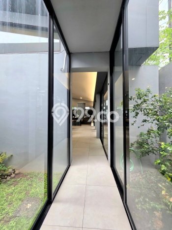 Dijual Hunian Mewah dengan Fasilitas Sekitar Lengkap di BSD, Tangerang Selatan Dijual Hunian Mewah dengan Fasilitas Sekitar Lengkap di BSD, Tangerang Selatan
