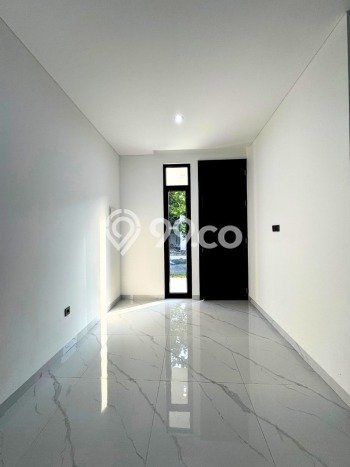 For Sale! Premium House LT 180m2 Desain Elegan di BSD For Sale! Premium House LT 180m2 Desain Elegan di BSD