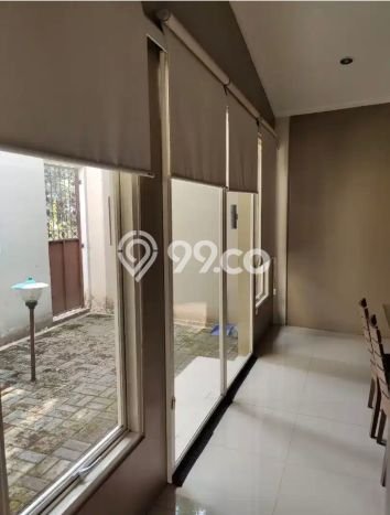 Dijual Rumah Mewah Elegan Dengan View Eksklusif di Summarecon Serpong, Tangerang Dijual Rumah Mewah Elegan Dengan View Eksklusif di Summarecon Serpong, Tangerang