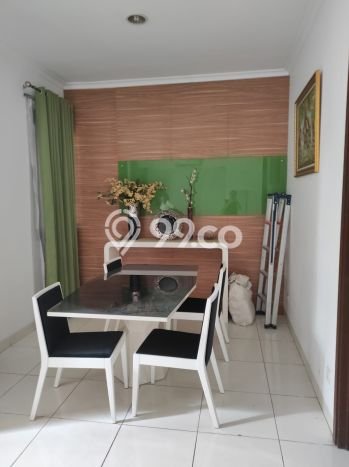 Hunian Mewah LB 180m2 Siap Huni Desain Elegan di BSD The Icon, Tangerang Hunian Mewah LB 180m2 Siap Huni Desain Elegan di BSD The Icon, Tangerang