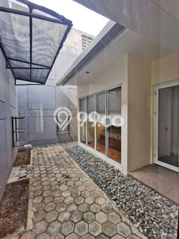 Rumah Mewah LB 130m2 Siap Pakai Desain Elegan di BSD Green Wich, Tangerang Rumah Mewah LB 130m2 Siap Pakai Desain Elegan di BSD Green Wich, Tangerang