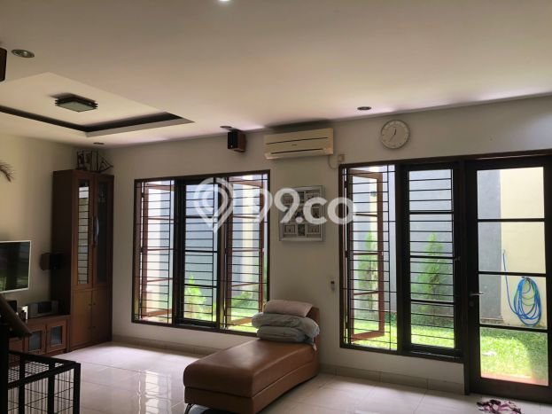 Rumah Strategis dengan 3 Kamar Tidur dan 3 Kamar Mandi di Kawasan BSD Delatinos, Tangerang Rumah Strategis dengan 3 Kamar Tidur dan 3 Kamar Mandi di Kawasan BSD Delatinos, Tangerang