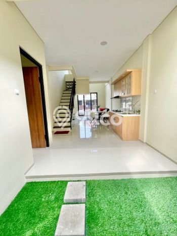 Rumah LT 98m² Akses Strategis di BSD Nusaloka, Dekat Fasilitas Umum, Tangerang Rumah LT 98m² Akses Strategis di BSD Nusaloka, Dekat Fasilitas Umum, Tangerang