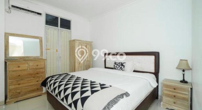 Dijual Rumah Luas Elegan Dengan View Eksklusif di Lebak Bulus, Jakarta Selatan Dijual Rumah Luas Elegan Dengan View Eksklusif di Lebak Bulus, Jakarta Selatan