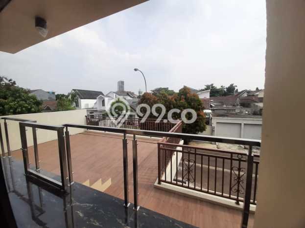 Rumah Bagus kawasan BSD Kencana Loka, Tangerang, LT 200m² Bangunan 300m² HARGA MENARIK! Rumah Bagus kawasan BSD Kencana Loka, Tangerang, LT 200m² Bangunan 300m² HARGA MENARIK!