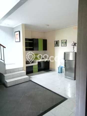INVESTASI CERDAS! Rumah Exclusive BSD City, Tangerang, LT 112m² Luas Bangunan 130m² INVESTASI CERDAS! Rumah Exclusive BSD City, Tangerang, LT 112m² Luas Bangunan 130m²