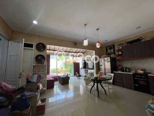 Hunian Asri 3 Kamar Tidur Dekat Pusat Kota di BSD Delatinos, Tangerang Hunian Asri 3 Kamar Tidur Dekat Pusat Kota di BSD Delatinos, Tangerang