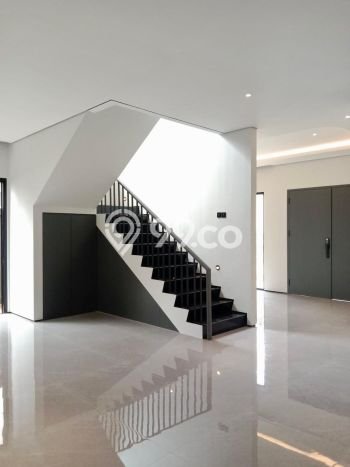 Rumah kawasan BSD The Icon, Tangerang, Luas 208m² Bangunan 240m² Rumah kawasan BSD The Icon, Tangerang, Luas 208m² Bangunan 240m²