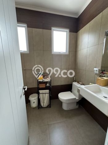 Ready to Use! Luxury House LT 180m2 Desain Modern di BSD Eminent Ready to Use! Luxury House LT 180m2 Desain Modern di BSD Eminent