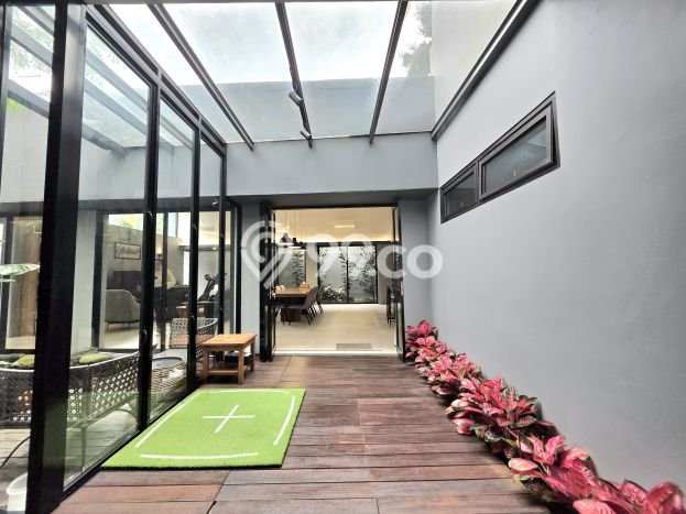 Dijual Rumah Luas Megah Dengan View Eksklusif di BSD The Green, Tangerang Dijual Rumah Luas Megah Dengan View Eksklusif di BSD The Green, Tangerang