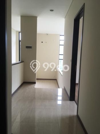 Hunian Impian Modern! Rumah 2 Lantai area BSD City, Tangerang, LT 180m² Bangunan 242m² Hunian Impian Modern! Rumah 2 Lantai area BSD City, Tangerang, LT 180m² Bangunan 242m²