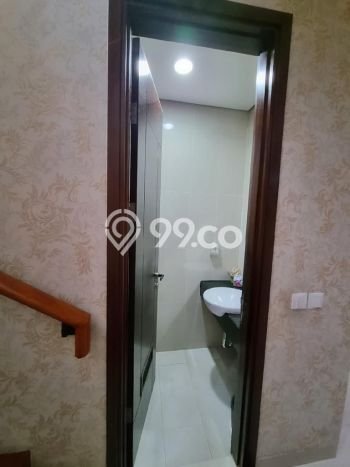 Rumah Nyaman 4 KT di BSD Green Wich, Tangerang - LT 202m² Rumah Nyaman 4 KT di BSD Green Wich, Tangerang - LT 202m²