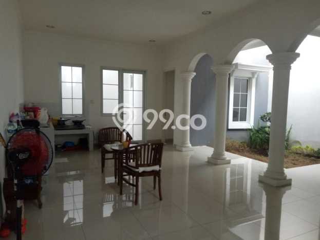 Dijual Rumah Luas Elegan Dengan View Cantik di Gading Serpong, Tangerang Dijual Rumah Luas Elegan Dengan View Cantik di Gading Serpong, Tangerang