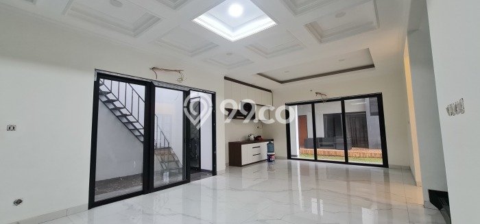 Rumah Elit Modern Tanpa Renovasi di BSD The Icon Tangerang Rumah Elit Modern Tanpa Renovasi di BSD The Icon Tangerang