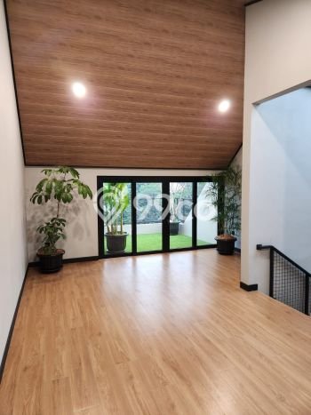 Rumah Luxury Modern Tanpa Renovasi di BSD Delatinos Tangerang Rumah Luxury Modern Tanpa Renovasi di BSD Delatinos Tangerang