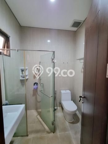Rumah Nyaman 4 KT di BSD Green Wich, Tangerang - LT 202m² Rumah Nyaman 4 KT di BSD Green Wich, Tangerang - LT 202m²