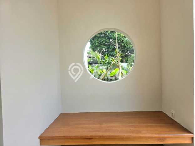 Hunian Elit LB 330m2 Siap Pakai Desain Elegan di BSD Kencana Loka, Tangerang Hunian Elit LB 330m2 Siap Pakai Desain Elegan di BSD Kencana Loka, Tangerang