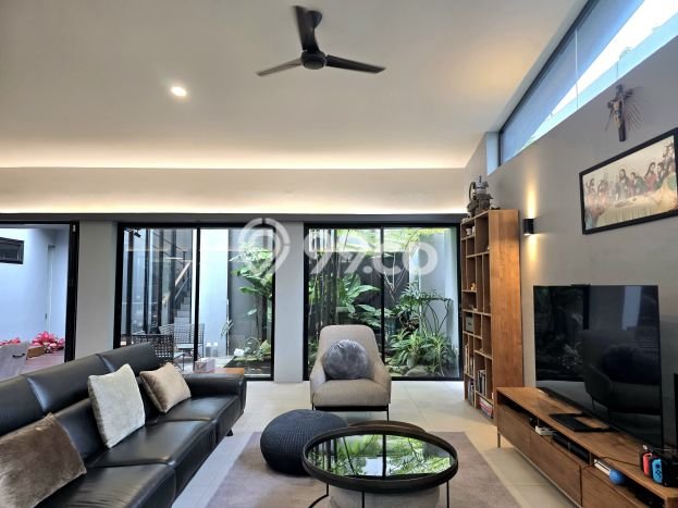 Dijual Rumah Luas Megah Dengan View Eksklusif di BSD The Green, Tangerang Dijual Rumah Luas Megah Dengan View Eksklusif di BSD The Green, Tangerang