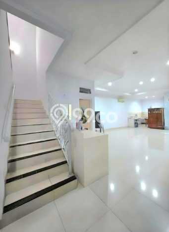 For Sale! Premium House LT 175m2 Desain Elegan di Cideng For Sale! Premium House LT 175m2 Desain Elegan di Cideng