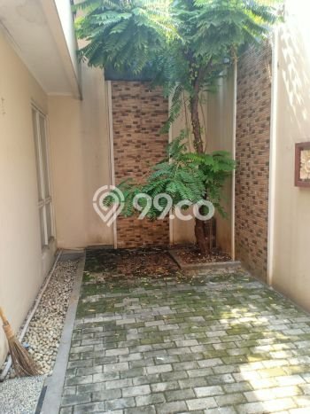Rumah Mewah LB 160m2 Siap Pakai Desain Elegan di BSD The Icon, Tangerang Rumah Mewah LB 160m2 Siap Pakai Desain Elegan di BSD The Icon, Tangerang