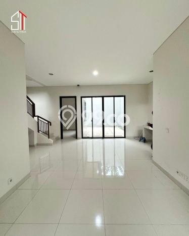 For Sale! Premium House LT 126m2 Desain Modern di BSD Eminent For Sale! Premium House LT 126m2 Desain Modern di BSD Eminent
