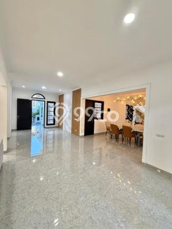 Hunian Elit LB 280m2 Siap Huni Desain Elegan di BSD Puspita Loka, Tangerang Hunian Elit LB 280m2 Siap Huni Desain Elegan di BSD Puspita Loka, Tangerang