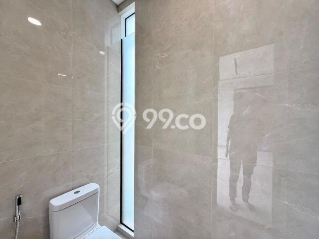 Rumah Luxury Modern Tanpa Renovasi di BSD City Tangerang Rumah Luxury Modern Tanpa Renovasi di BSD City Tangerang