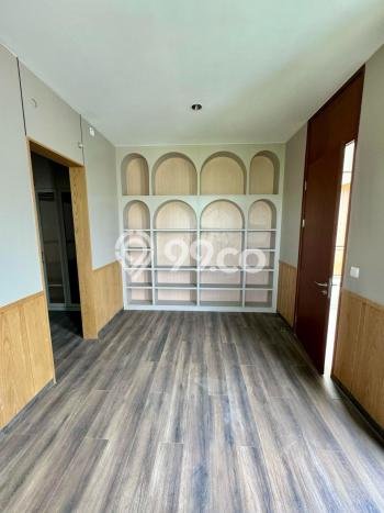 Jual Rumah Mewah Elegan Dengan View Cantik di BSD City, Tangerang Jual Rumah Mewah Elegan Dengan View Cantik di BSD City, Tangerang