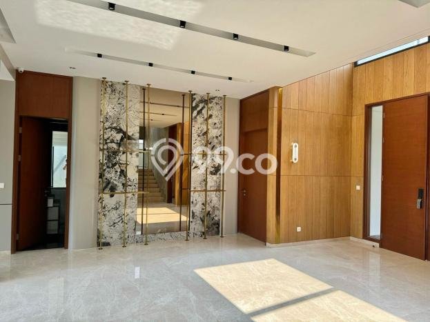 Jual Rumah Mewah Elegan Dengan View Cantik di BSD City, Tangerang Jual Rumah Mewah Elegan Dengan View Cantik di BSD City, Tangerang