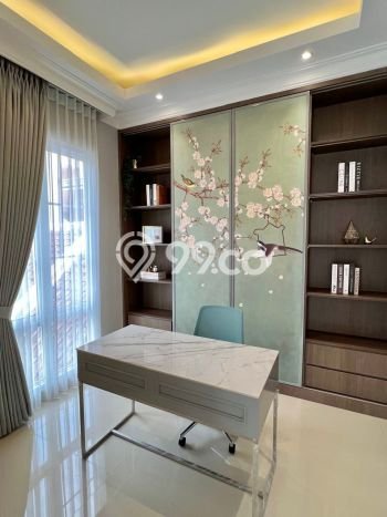 Jual Rumah Mewah Elegan Dengan View Cantik di Gading Serpong, Tangerang Jual Rumah Mewah Elegan Dengan View Cantik di Gading Serpong, Tangerang