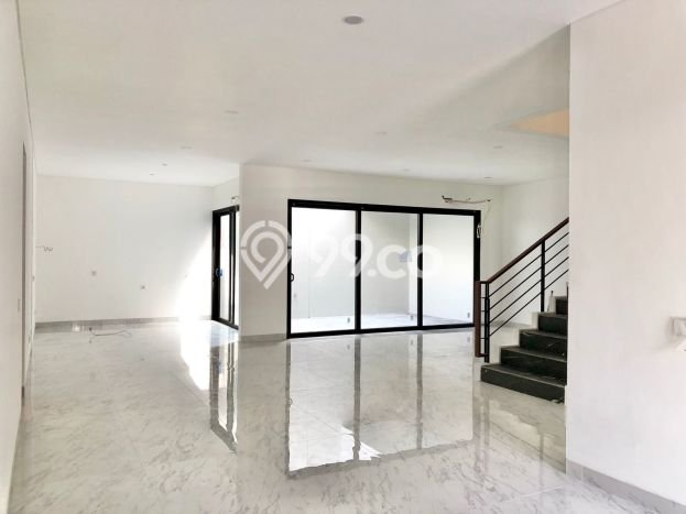 Hunian Impian Keluarga! Rumah Mewah di BSD Green Cove, Tangerang, Luas 240m² LB 300m² Hunian Impian Keluarga! Rumah Mewah di BSD Green Cove, Tangerang, Luas 240m² LB 300m²