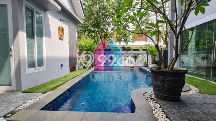 Hunian Elit LB 425m2 Siap Pakai Desain Elegan di BSD Foresta, Tangerang Hunian Elit LB 425m2 Siap Pakai Desain Elegan di BSD Foresta, Tangerang
