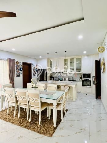 For Sale! Luxury House LT 300m2 Desain Elegan di BSD The Green For Sale! Luxury House LT 300m2 Desain Elegan di BSD The Green