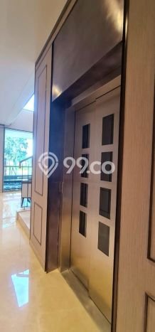 Jual Rumah Luas Elegan Dengan View Eksklusif di BSD City, Tangerang Jual Rumah Luas Elegan Dengan View Eksklusif di BSD City, Tangerang