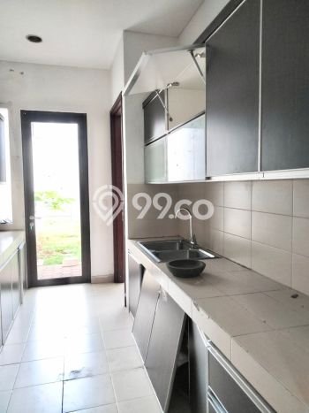 Rumah Elit Modern Tanpa Renovasi di BSD De Park Tangerang Rumah Elit Modern Tanpa Renovasi di BSD De Park Tangerang