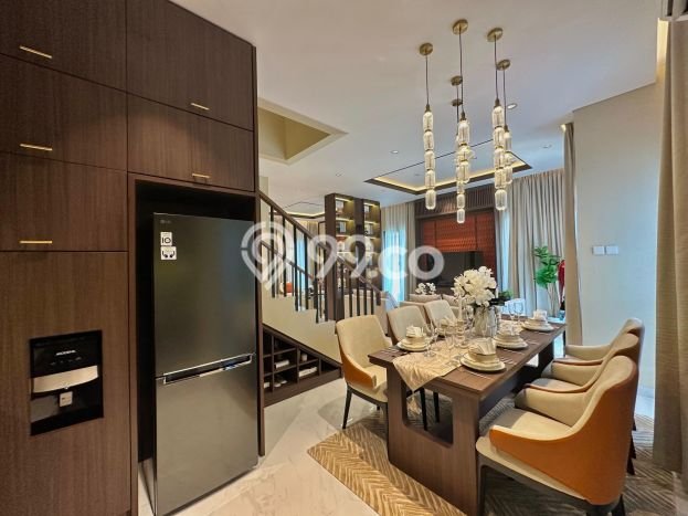 Rumah Elit Modern Tanpa Renovasi di Gading Serpong Tangerang Rumah Elit Modern Tanpa Renovasi di Gading Serpong Tangerang