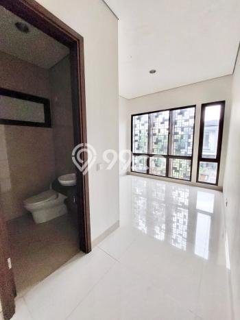Jual Rumah Luas Megah Dengan View Eksklusif di BSD Green Wich, Tangerang Jual Rumah Luas Megah Dengan View Eksklusif di BSD Green Wich, Tangerang