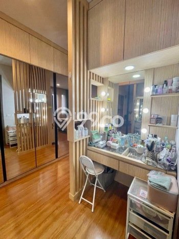 For Sale! Luxury House LT 180m2 Desain Modern di BSD Green Wich For Sale! Luxury House LT 180m2 Desain Modern di BSD Green Wich
