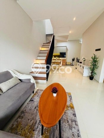 Jual Rumah Eksklusif 4 KT di BSD Nusaloka, Tangerang Jual Rumah Eksklusif 4 KT di BSD Nusaloka, Tangerang