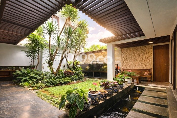 Jual Rumah Mewah Elegan Dengan View Cantik di BSD De Park, Tangerang Jual Rumah Mewah Elegan Dengan View Cantik di BSD De Park, Tangerang