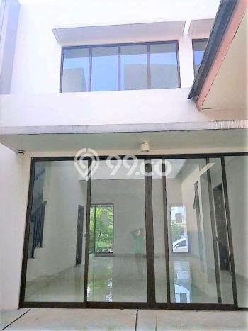Rumah Mewah LB 228m2 Siap Pakai Desain Elegan di BSD Eminent, Tangerang Rumah Mewah LB 228m2 Siap Pakai Desain Elegan di BSD Eminent, Tangerang